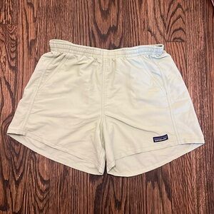 Mint green Patagonia baggies